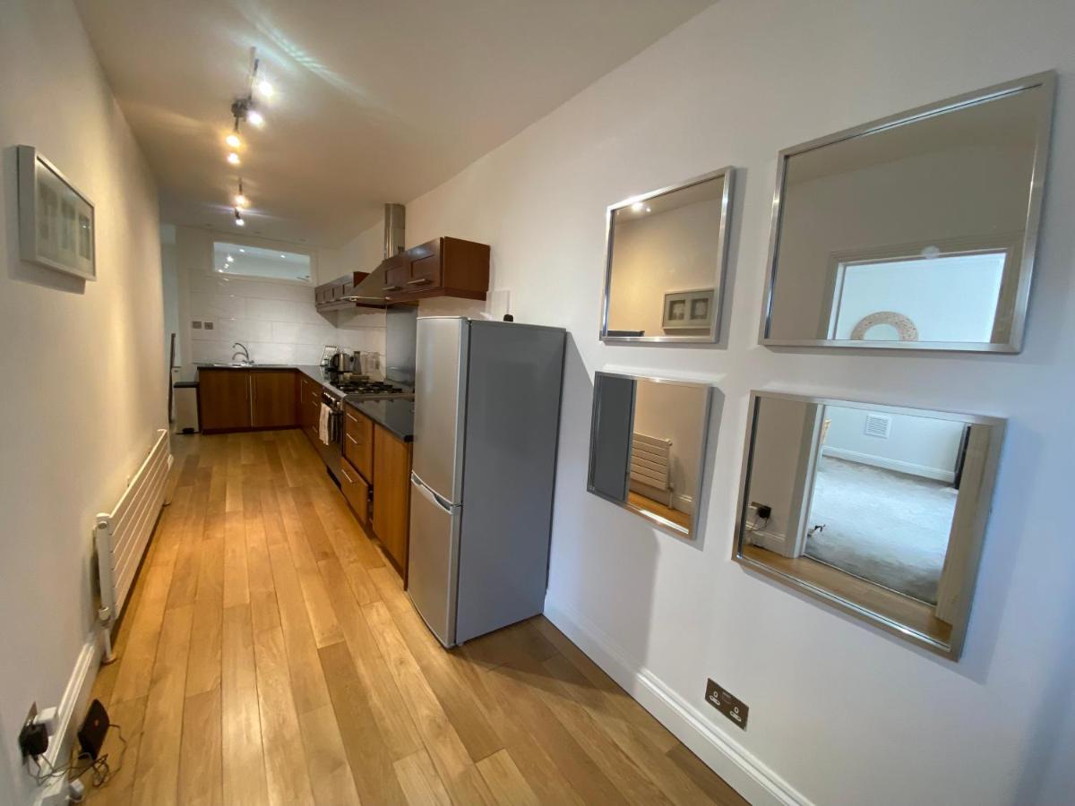 לונדון Fantastic Spacious Garden Flat With Own Private Entrance מראה חיצוני תמונה